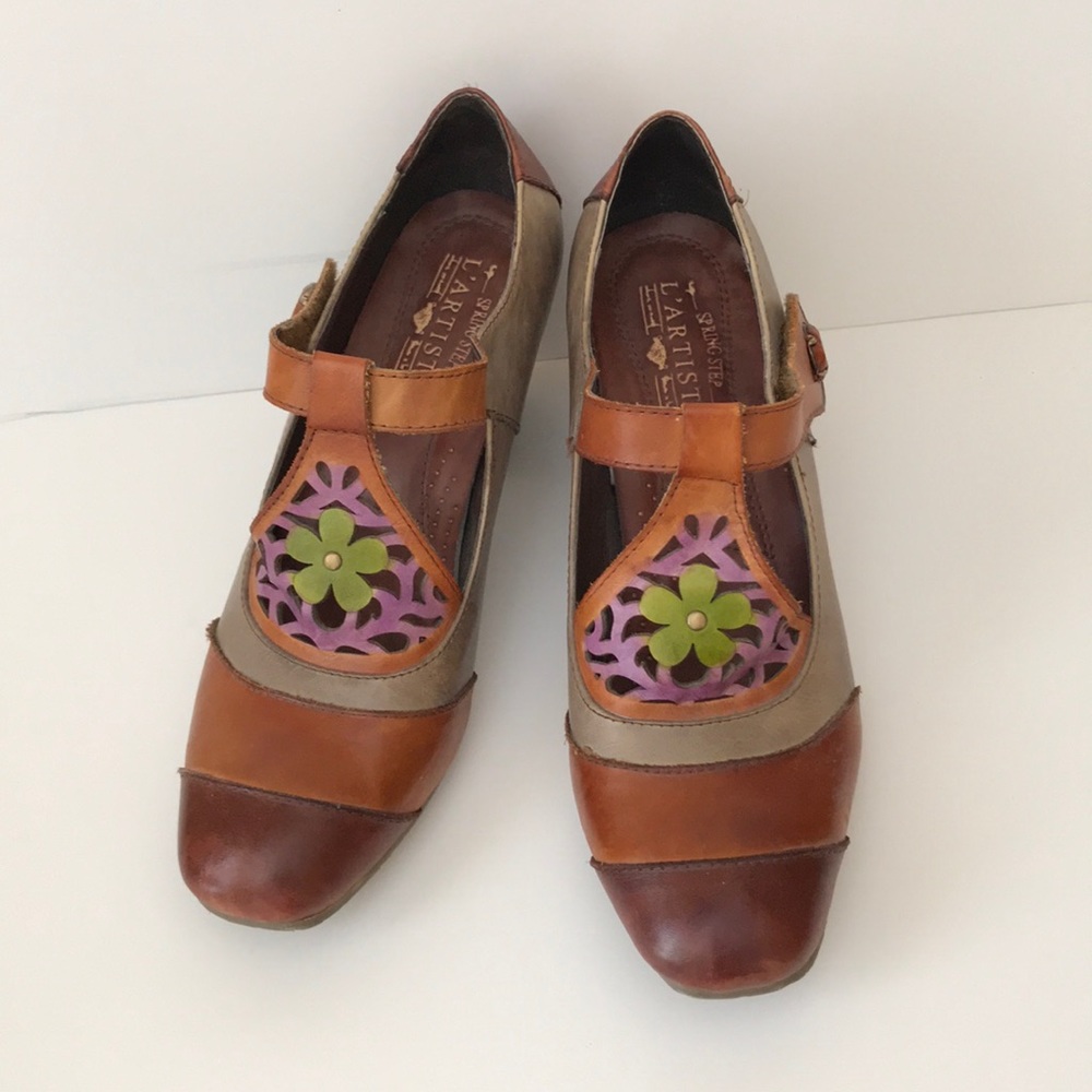 Spring step shoes